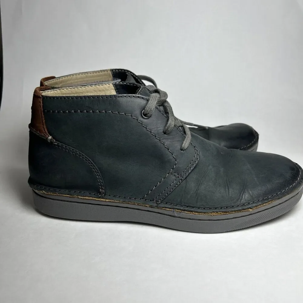 Clarks collection cushion soft chukka ankle boots gray leather casual men 8.5